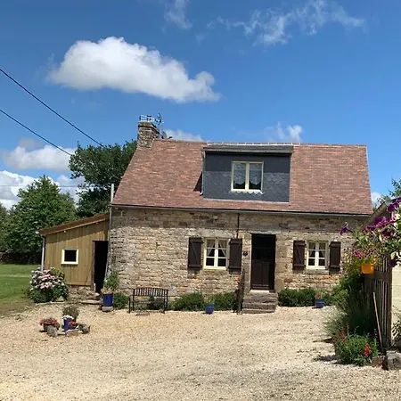 Le Bas Chesnay En Poiraie Semesterbostad Domfront (Orne)