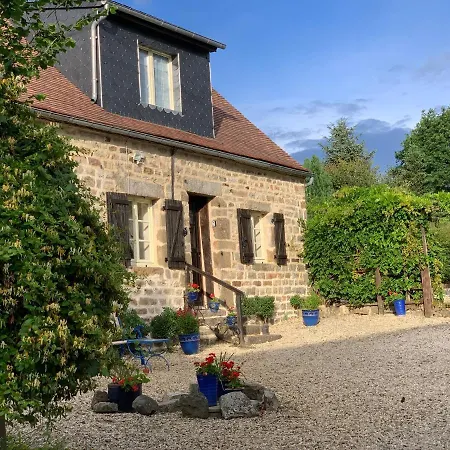 Le Bas Chesnay En Poiraie *