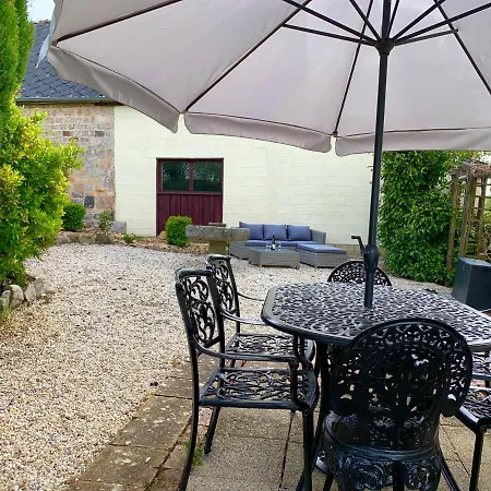 Vakantiehuis Le Bas Chesnay En Poiraie Domfront (Orne)