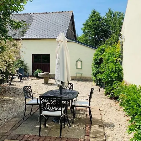 Semesterbostad Le Bas Chesnay En Poiraie