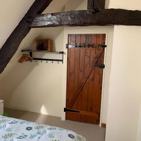 Semesterbostad Le Bas Chesnay En Poiraie