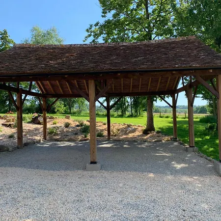 Le Bas Chesnay En Poiraie * Domfront (Orne)