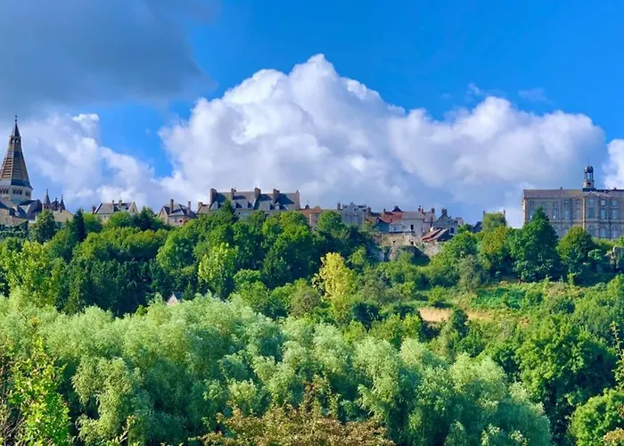 Holiday home Le Bas Chesnay En Poiraie