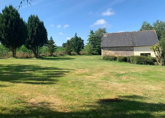 Le Bas Chesnay En Poiraie *