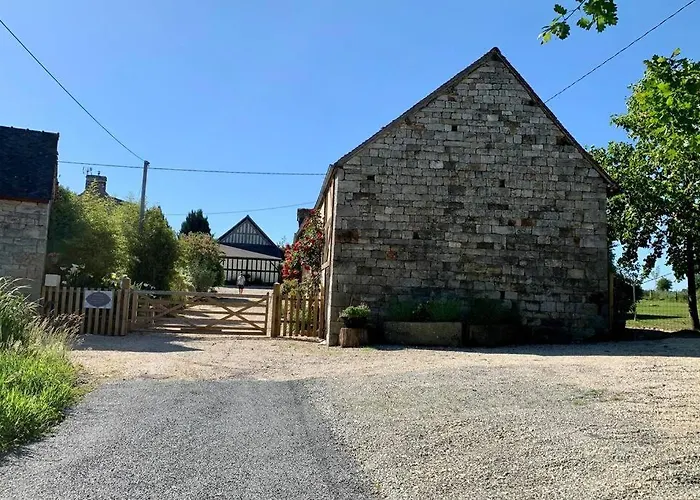 Le Bas Chesnay En Poiraie Holiday home Domfront (Orne)