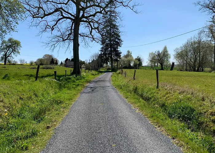 Holiday home Le Bas Chesnay En Poiraie *