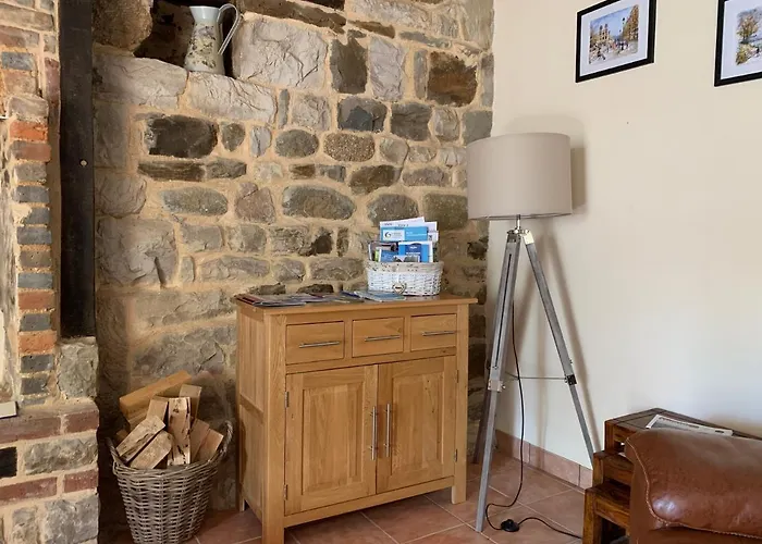 Le Bas Chesnay En Poiraie Domfront (Orne)