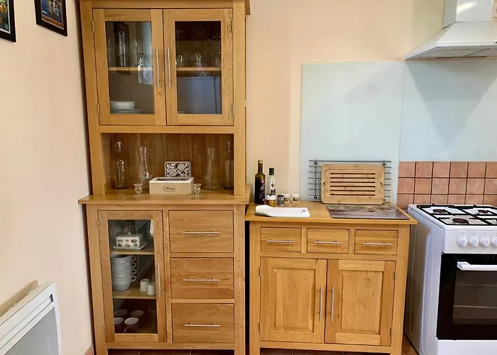 Le Bas Chesnay En Poiraie